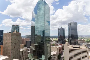 Fort Worth steps out of Dallas’ shadow with its own economic report