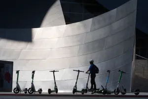 Can HOAs regulate scooters and e-bikes?