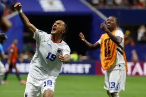 Cape Verde holds Spain to a surprising 0-0 draw in the country's World Cup debut