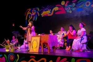 Latina poets leave fear behind to share stories of empowerment in Fort Worth