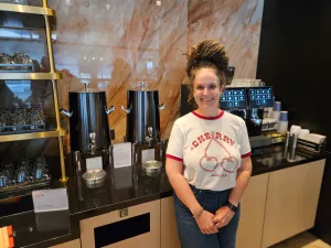 Space at DFW Airport’s Chase Sapphire Lounge is cherry on top for Fort Worth coffee shop