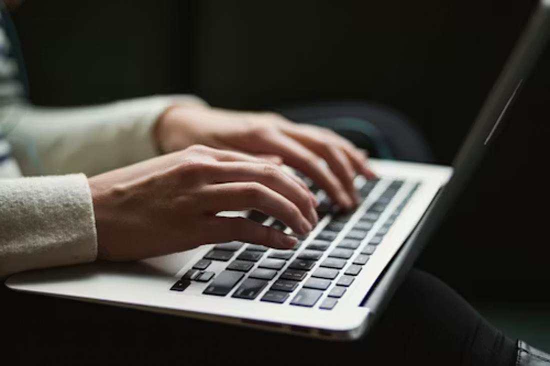 How Writers Can Add Real Personality to AI-Assisted Content